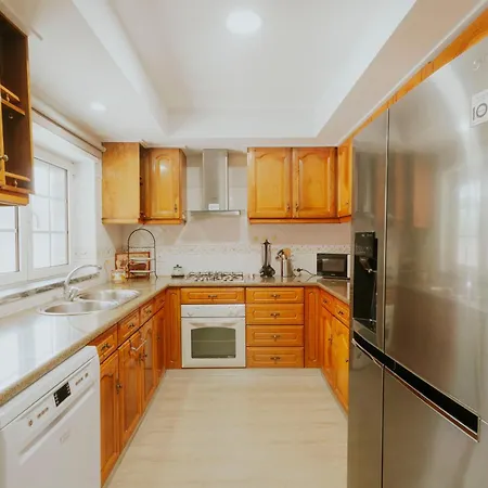 107 - بيت للعطل فيريل