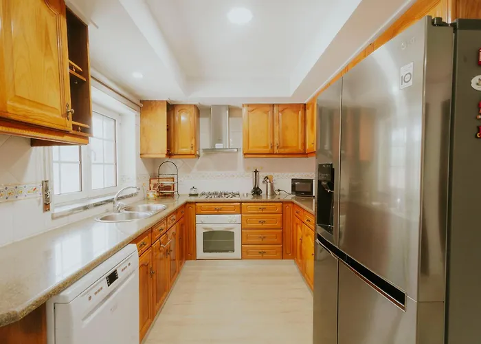 107 - Nyaraló Ferrel